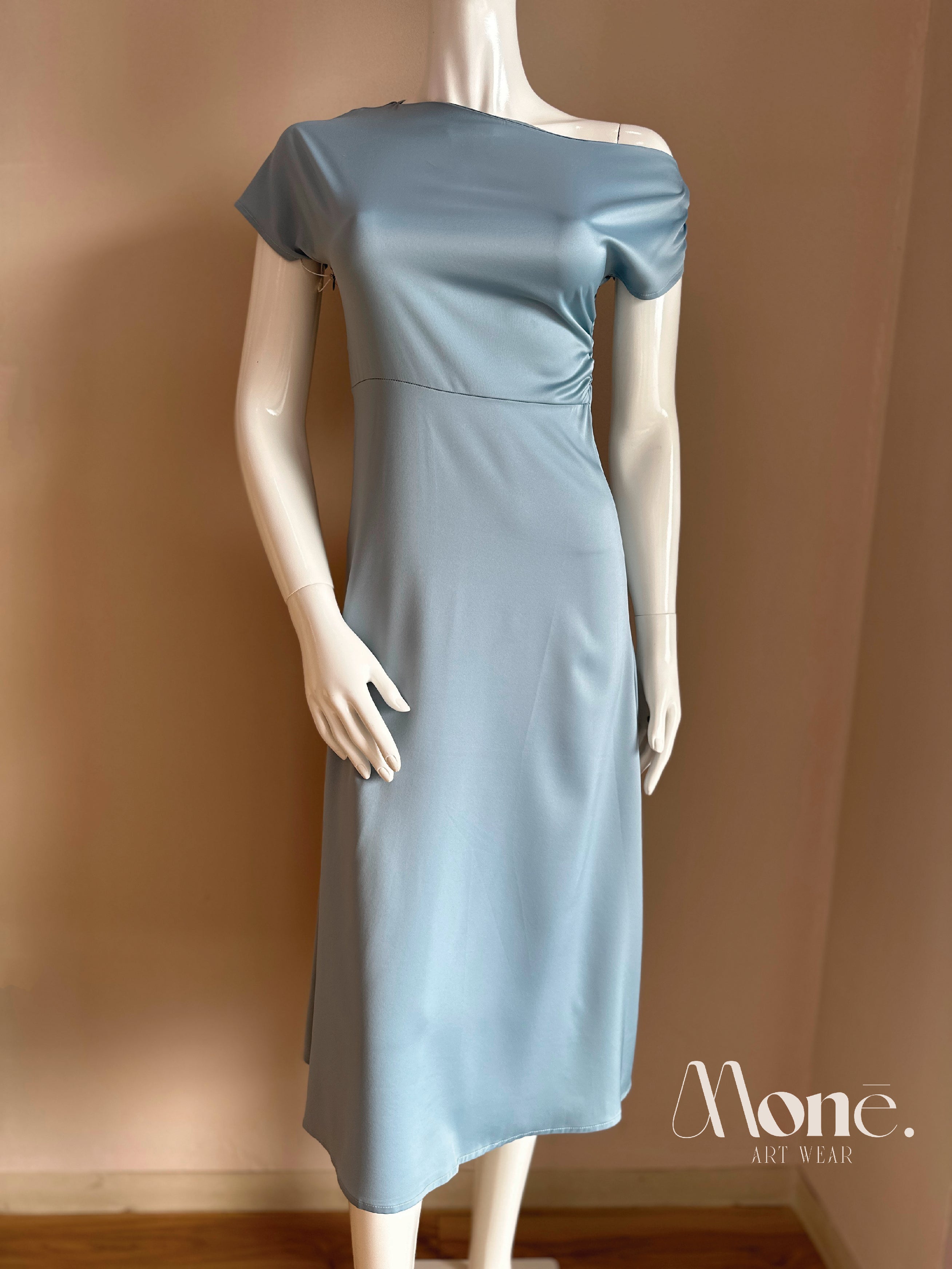 Vestido Satín Manga Caída